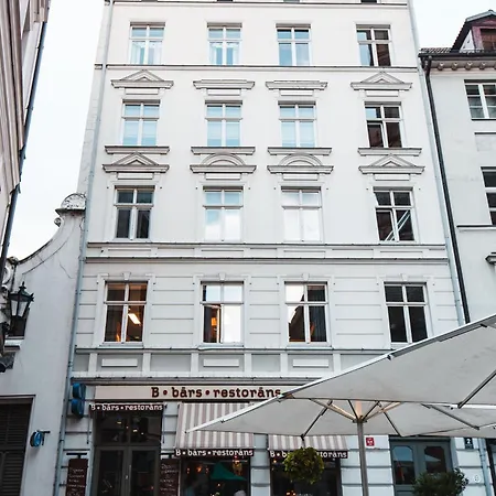 New In The Heart Of 2 Appartement Riga